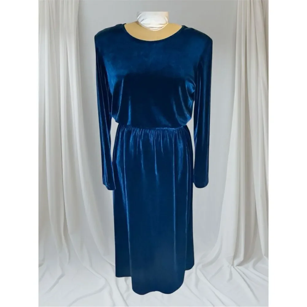 K Studio Velvet Tunic & Skirt Set Sz. 14 Teal Flattering Confortable